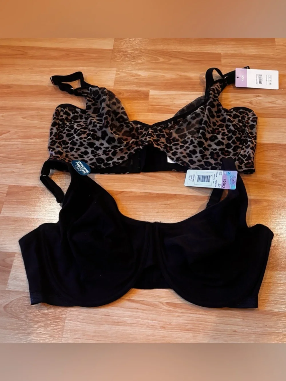 5/$25 Secret Treasures Leopard Print and Black‎ Full-Coverage Underwire Bras